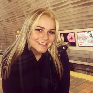 Meet your Posher, Denisa